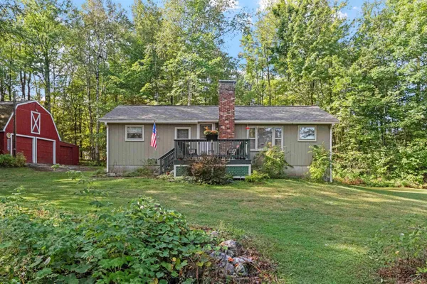 $982,900 | 133-137 Browns Pasture Road, Strafford, NH 03884