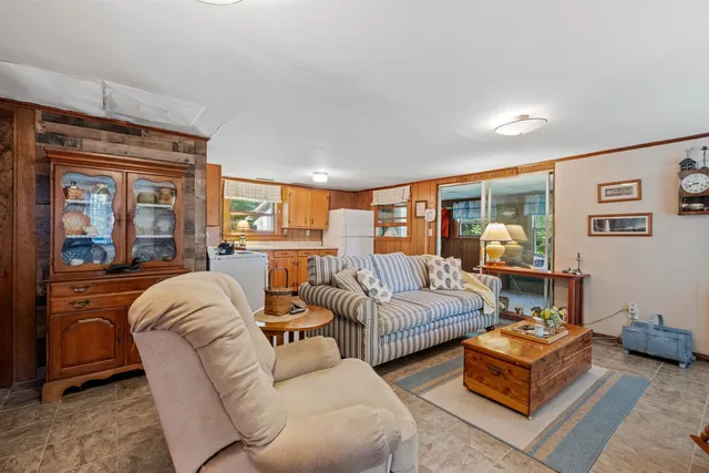 $982,900 | 133-137 Browns Pasture Road, Strafford, NH 03884