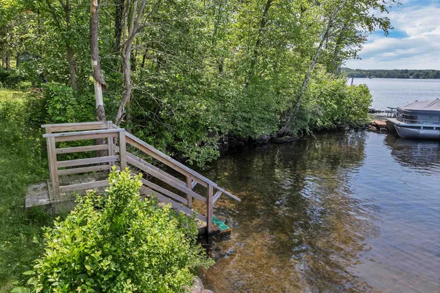 $982,900 | 133-137 Browns Pasture Road, Strafford, NH 03884