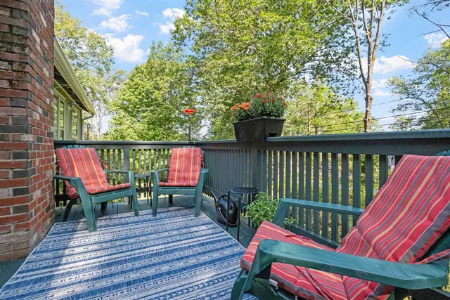 $982,900 | 133-137 Browns Pasture Road, Strafford, NH 03884