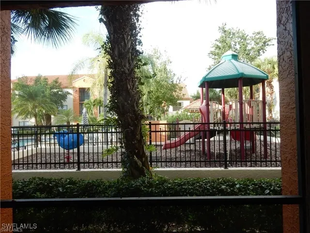 $1,500 | 13555 Eagle Ridge Drive, Unit 912, Fort Myers, FL 33912