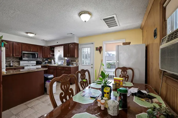 $625,000 | 1703 81st Street, North Bergen, NJ 07047