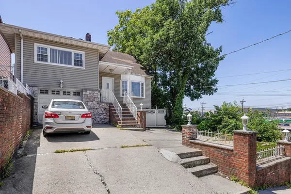 $625,000 | 1703 81st Street, North Bergen, NJ 07047
