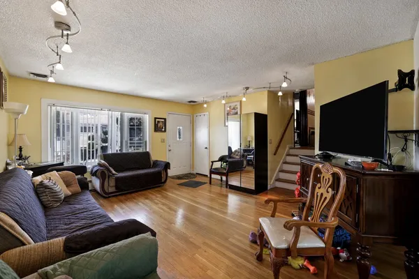 $625,000 | 1703 81st Street, North Bergen, NJ 07047