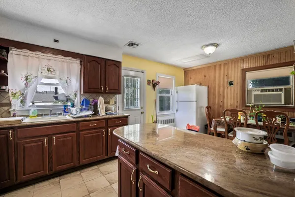 $625,000 | 1703 81st Street, North Bergen, NJ 07047