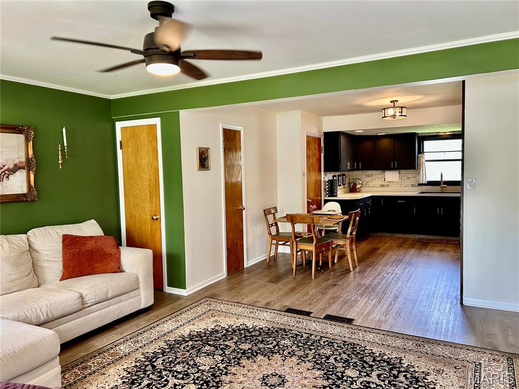4037 Mt Olive Road St. Louis, MO 63125 - Photo 5 of 22 Gallery Image 5