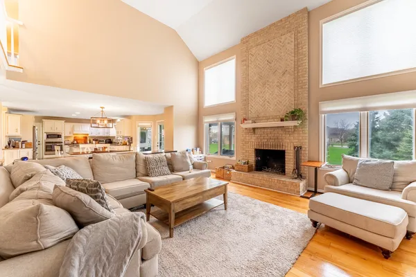 $644,500 | 1442 Kinross Street, Flossmoor, IL 60422