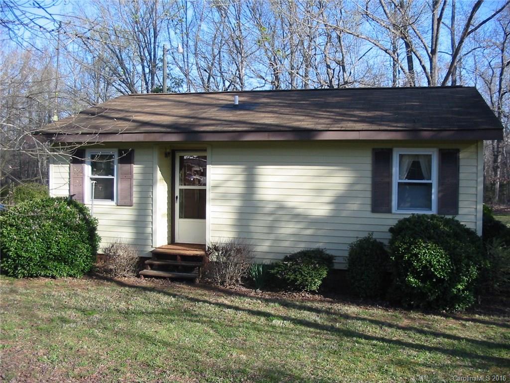 817 Cedar Grove Road Clover, SC 29710 - Photo 1 of 18
