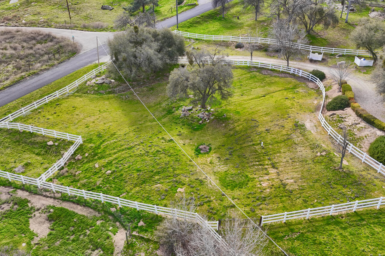 44755 Savage Road Coarsegold, CA 93614 - Photo 5 of 68 52-aerial-view