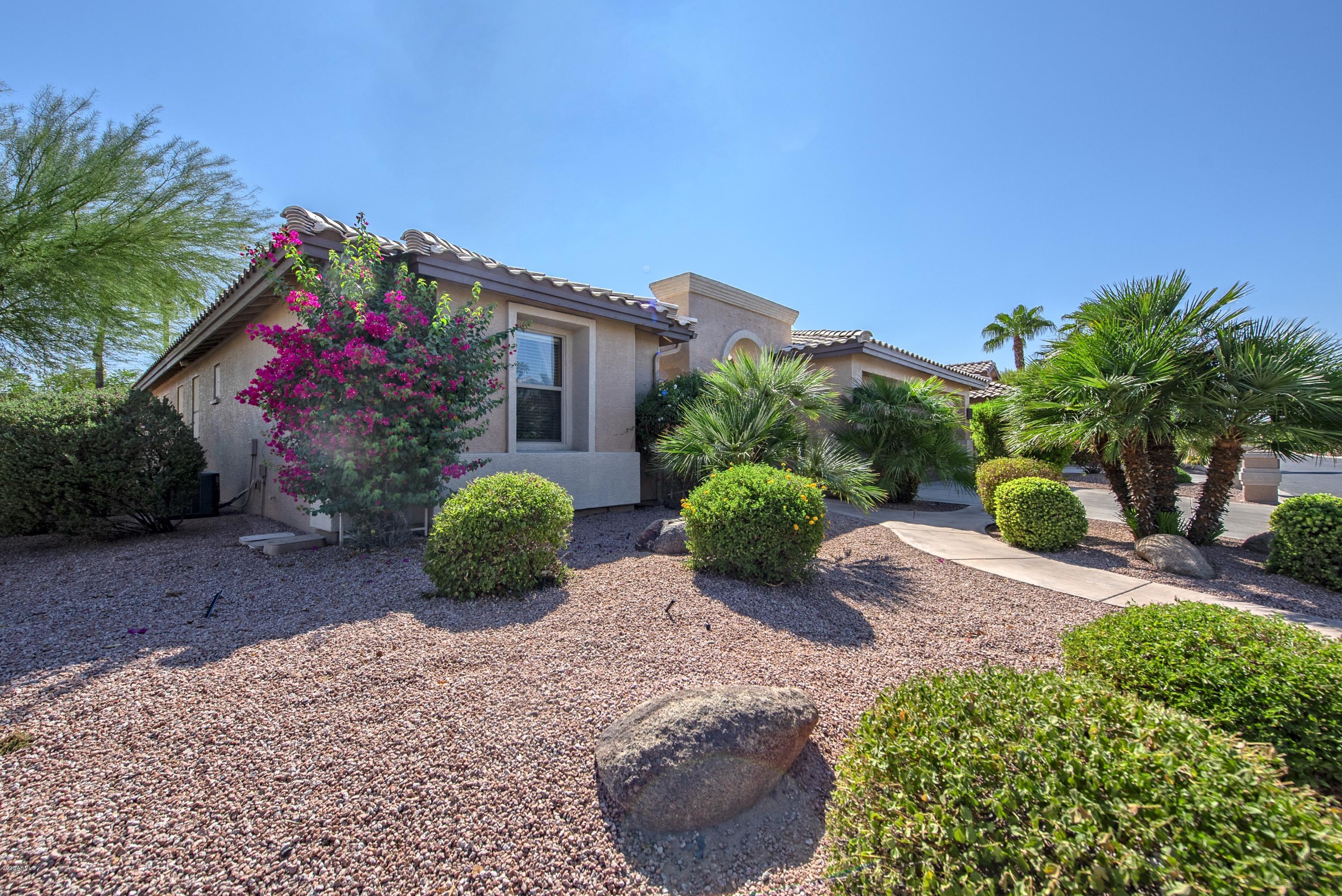 16107 Piccadilly Road Goodyear, AZ 85395 - Photo 3 of 27 002_Front Landscape View