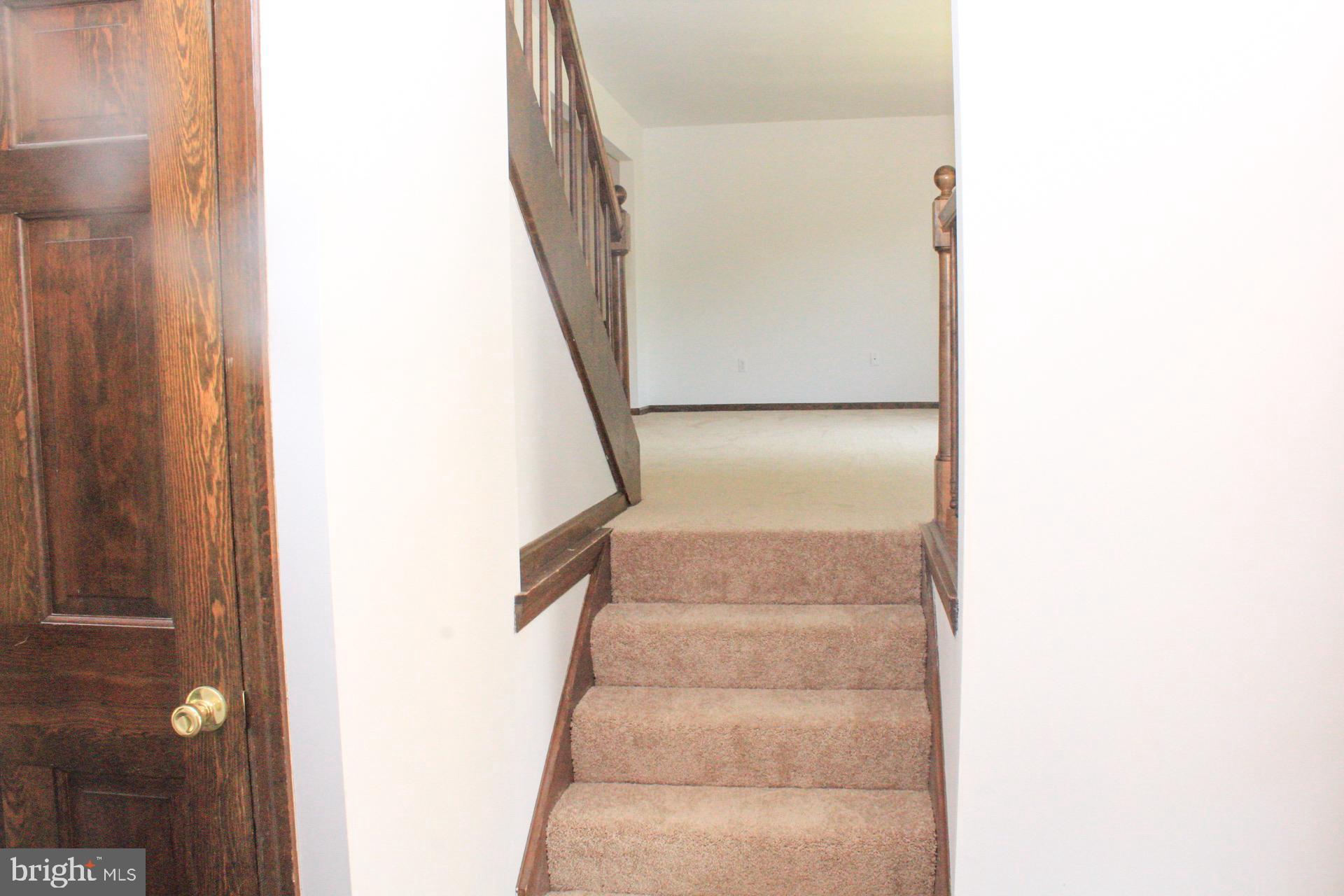 929 Forbes Road Carlisle, PA 17013 - Photo 4 of 31 Gallery Image 4