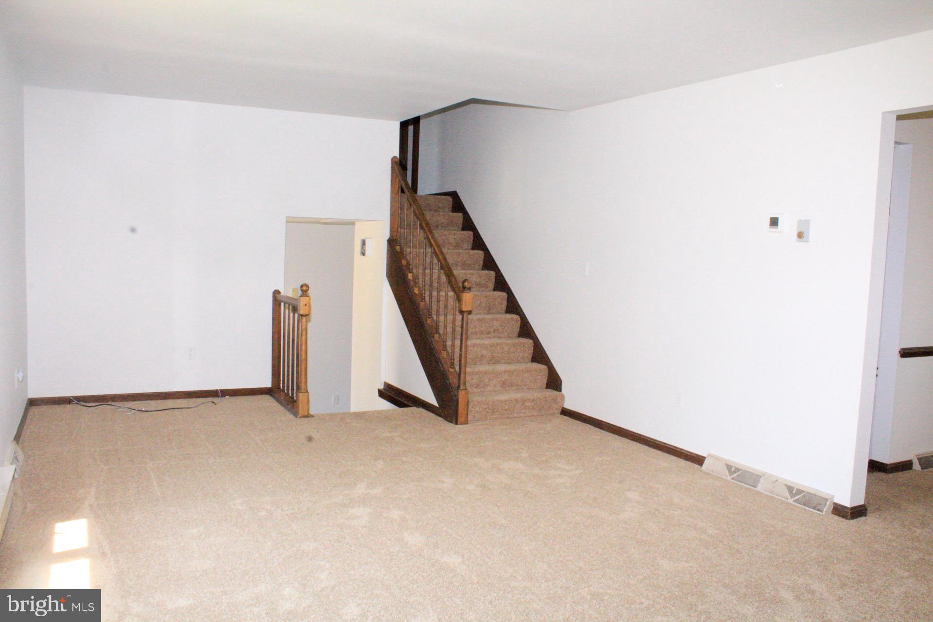 929 Forbes Road Carlisle, PA 17013 - Photo 5 of 31 Gallery Image 5
