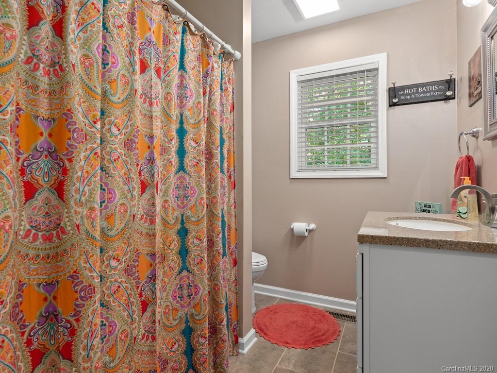 904 Mills Gap Road, Unit 3 Fletcher, NC 28732 - Photo 23 of 29 Gallery Image 23