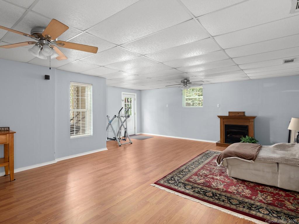 904 Mills Gap Road, Unit 3 Fletcher, NC 28732 - Photo 24 of 29 Gallery Image 24