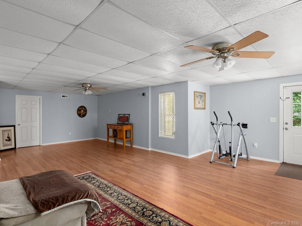 904 Mills Gap Road, Unit 3 Fletcher, NC 28732 - Photo 25 of 29 Gallery Image 25