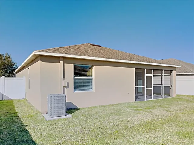 $350,000 | 10810 Standing Stone Drive, Wimauma, FL 33598