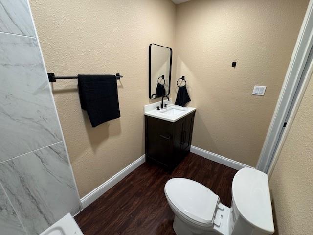 727 East 3rd Street McGregor, TX 76657 - Photo 23 of 24 Primary bathroom