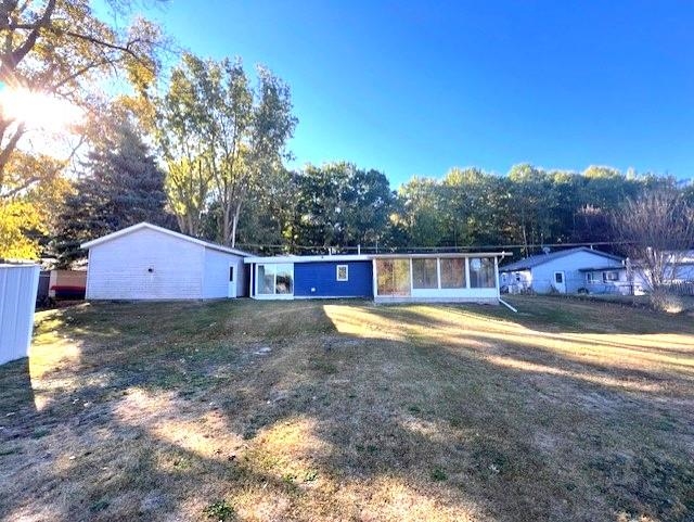 9291 East Colby Road Crystal, MI 48818 - Photo 5 of 17