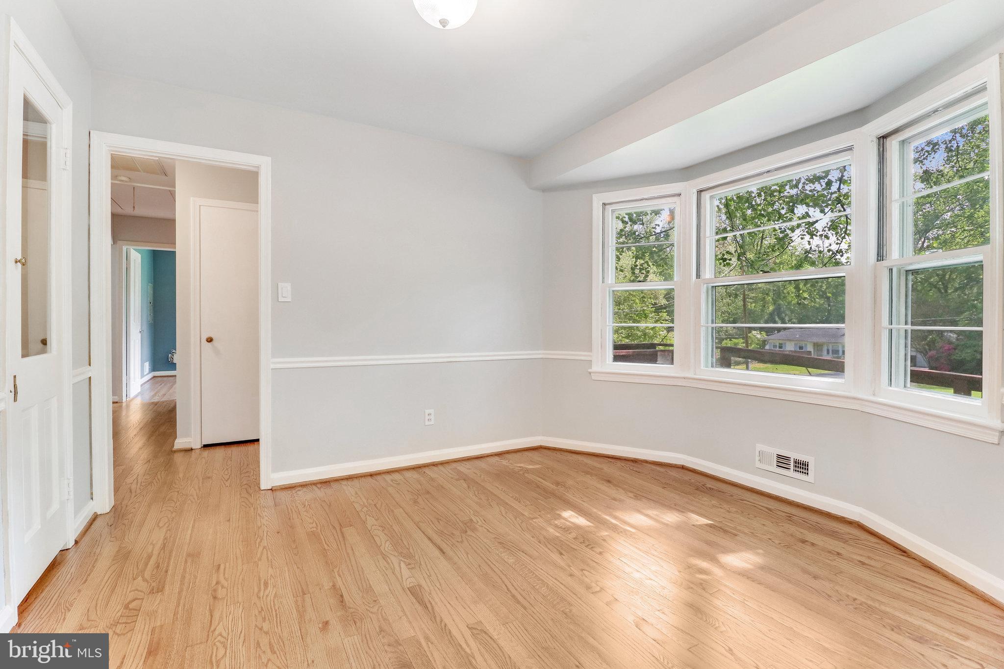 3807 Estel Road Fairfax, VA 22031 - Photo 4 of 32 Formal Dining Room