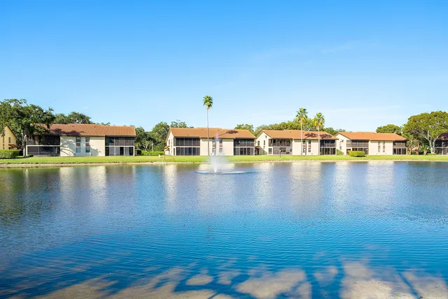 a view of a lake with houses