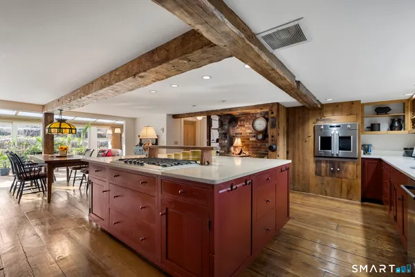 $1,100,000 | 127 Steele Road, New Hartford, CT 06057