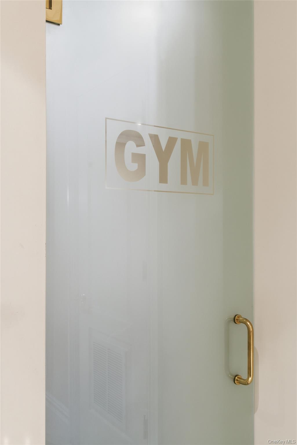 35 Chicken Valley Road Glen Head, NY 11545 - Photo 29 of 47 a close up of a wall