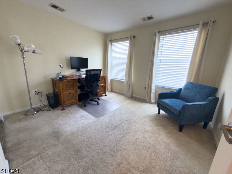 37 Boston Court Newark, NJ 07103 - Photo 22 of 34