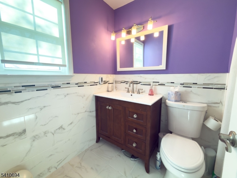 37 Boston Court Newark, NJ 07103 - Photo 33 of 34