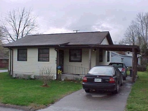 101 South Alabama Road Oak Ridge, TN 37830 - Photo 1 of 1 Primary Photo