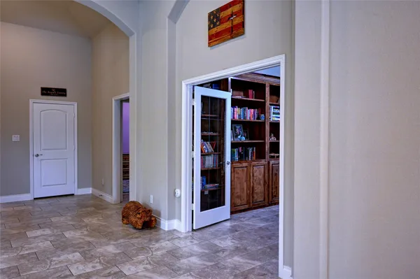 $619,000 | 335 Fox Trail Road, Montgomery, TX 77316