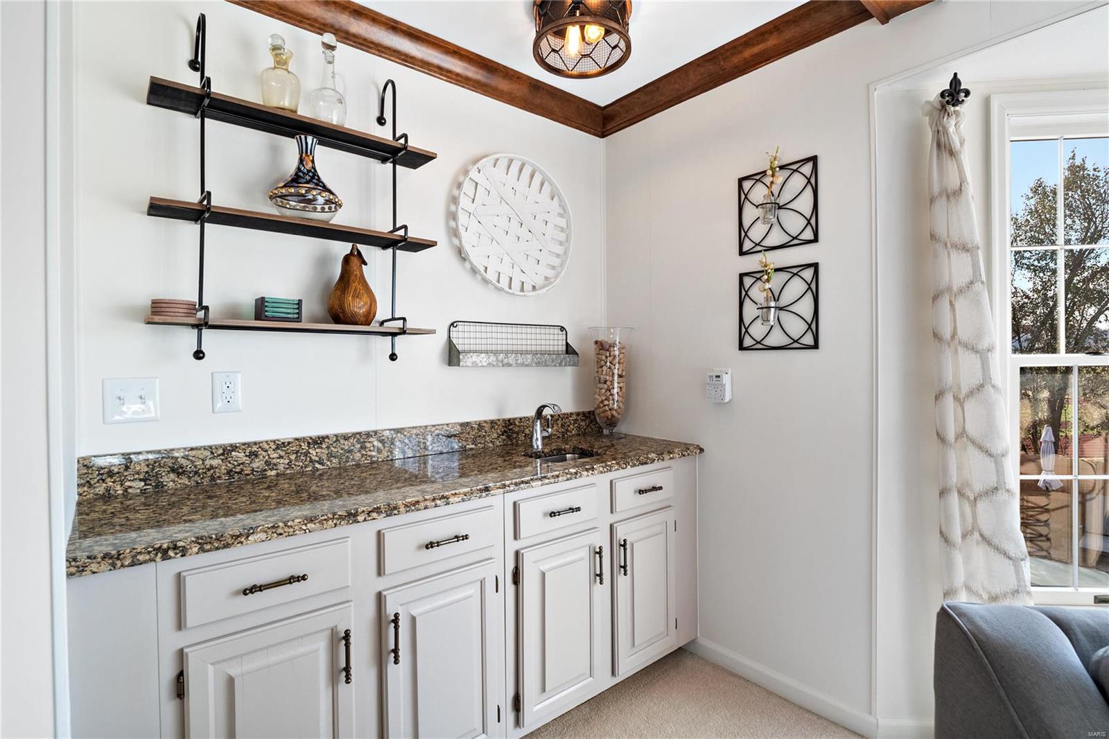 240 Whiting Lane Chesterfield, MO 63005 - Photo 13 of 44