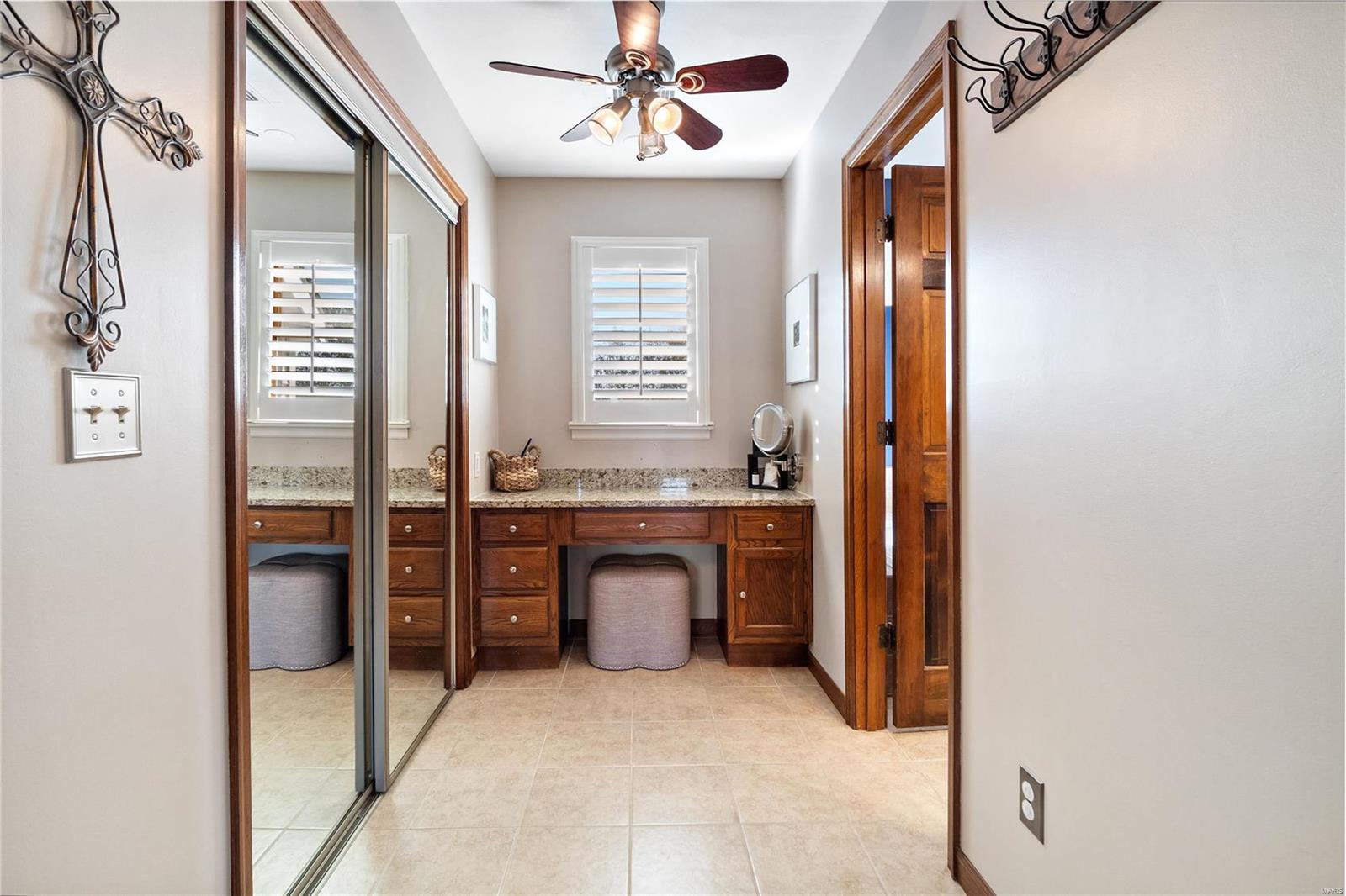 240 Whiting Lane Chesterfield, MO 63005 - Photo 21 of 44