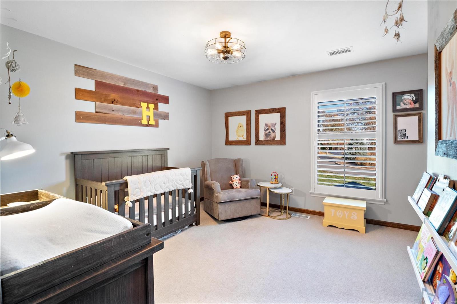 240 Whiting Lane Chesterfield, MO 63005 - Photo 25 of 44