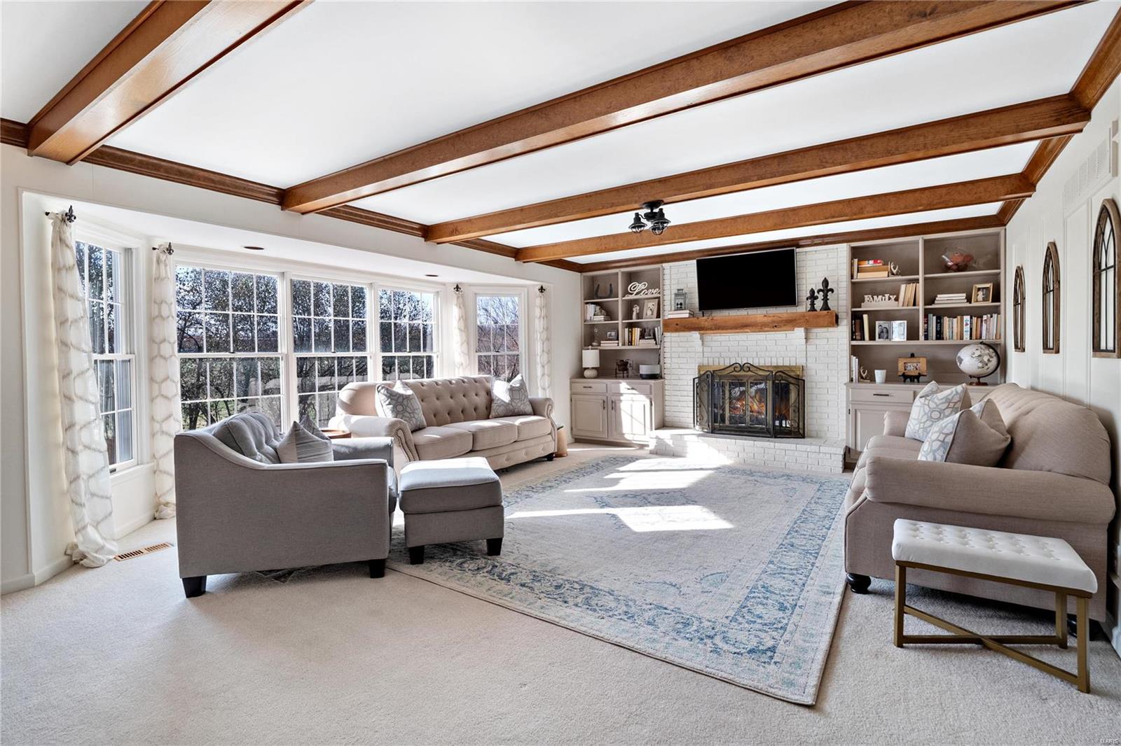 240 Whiting Lane Chesterfield, MO 63005 - Photo 10 of 44