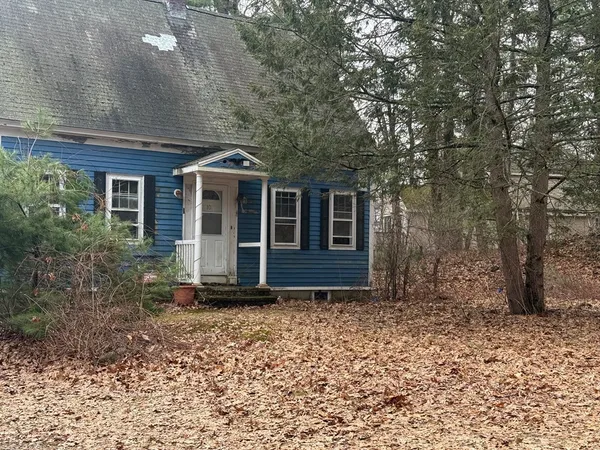 $325,000 | 10 Sycamore Road, Wrentham, MA 02093