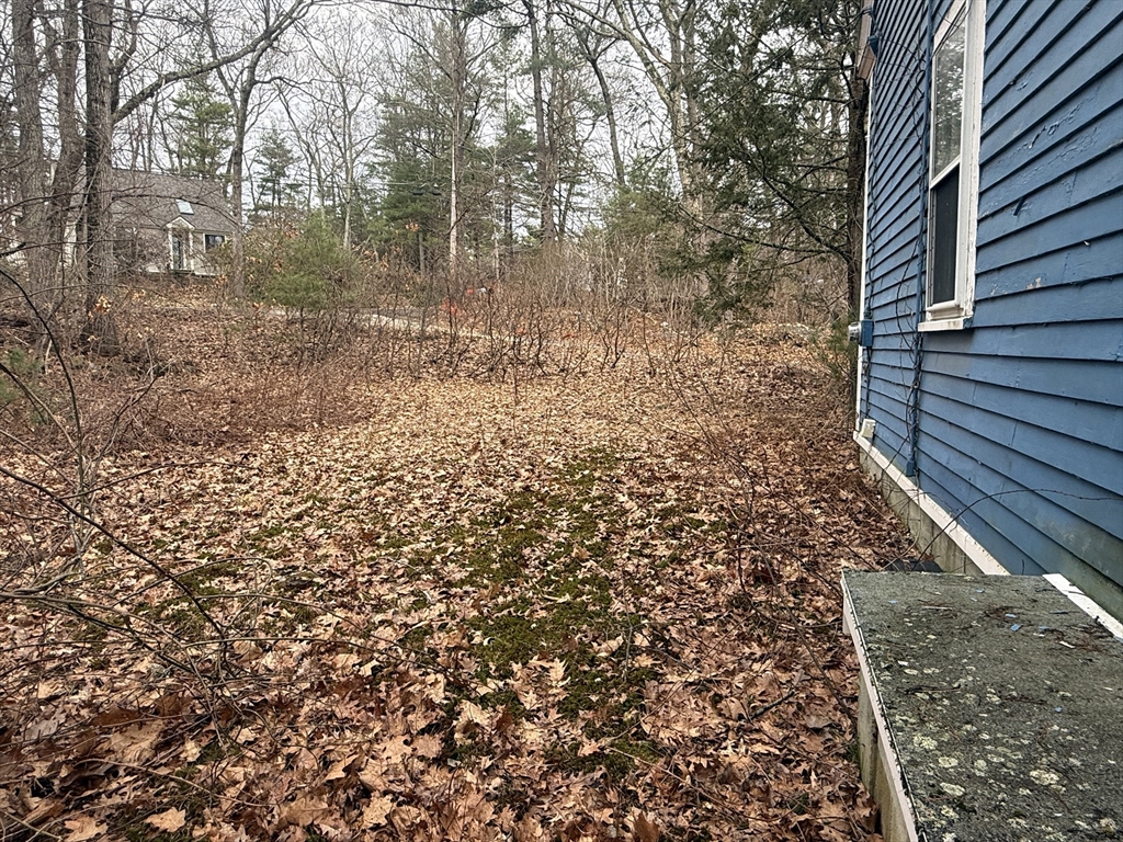 10 Sycamore Road Wrentham, MA 02093 - Photo 6 of 25