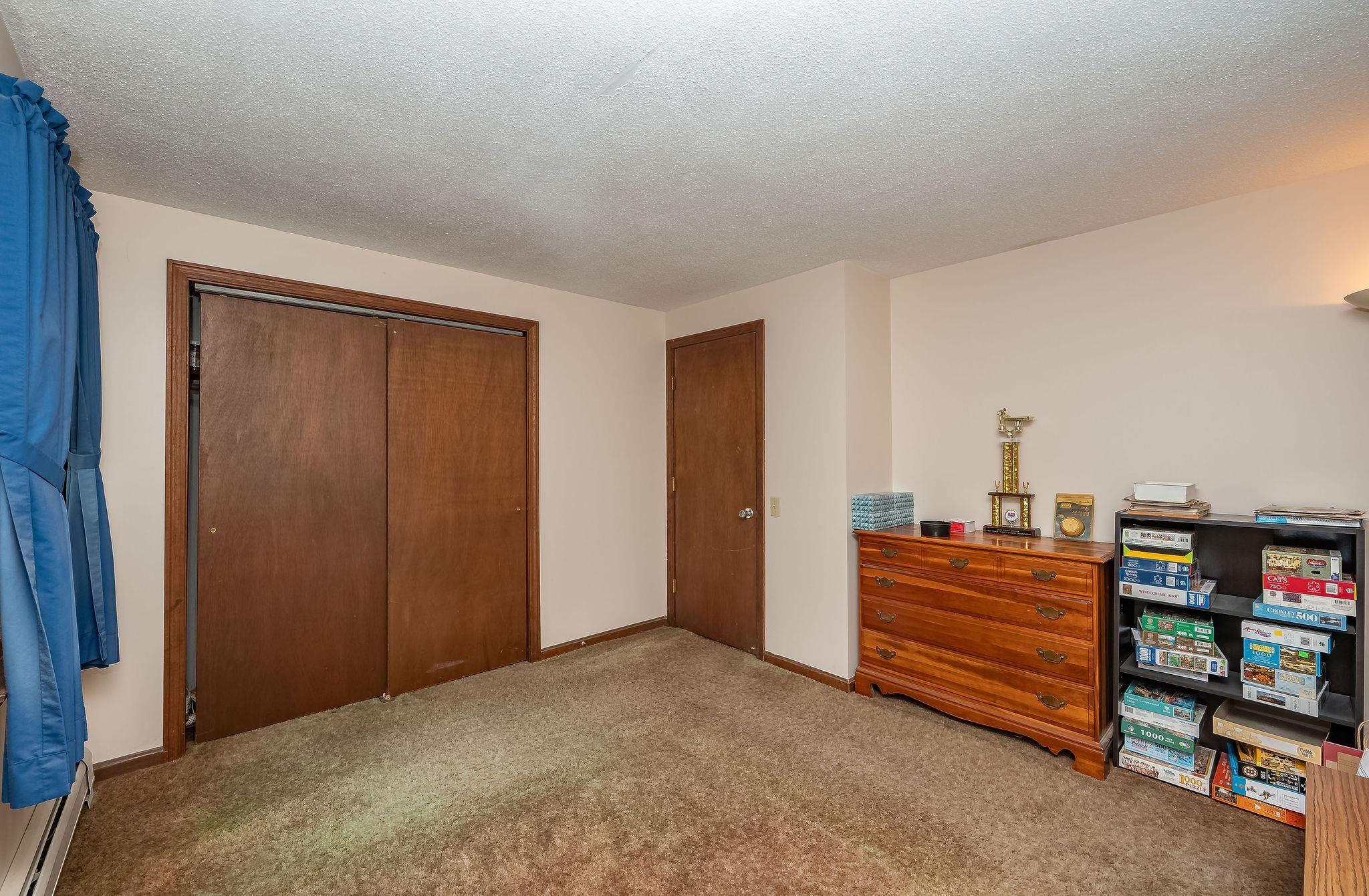 89 Oak Street Rochester, NH 03839 - Photo 23 of 34