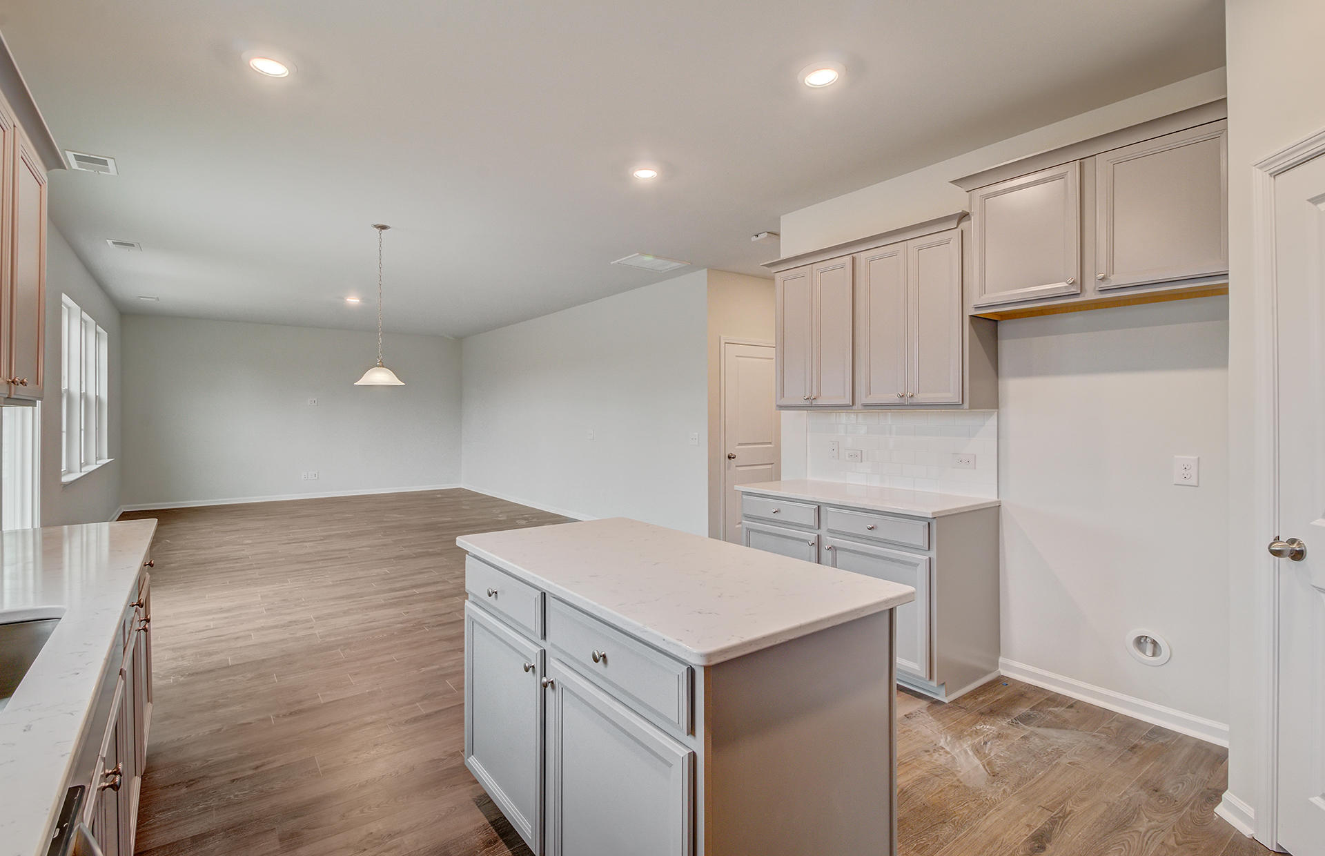 103 Berry Hollow Road Summerville, SC 29486 - Photo 13 of 70 11