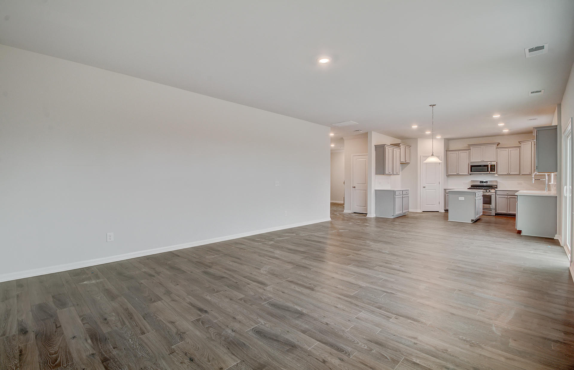 103 Berry Hollow Road Summerville, SC 29486 - Photo 8 of 70 6