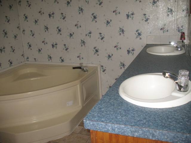 103 Case Lane Anderson, SC 29624 - Photo 4 of 21 Gallery Image 4