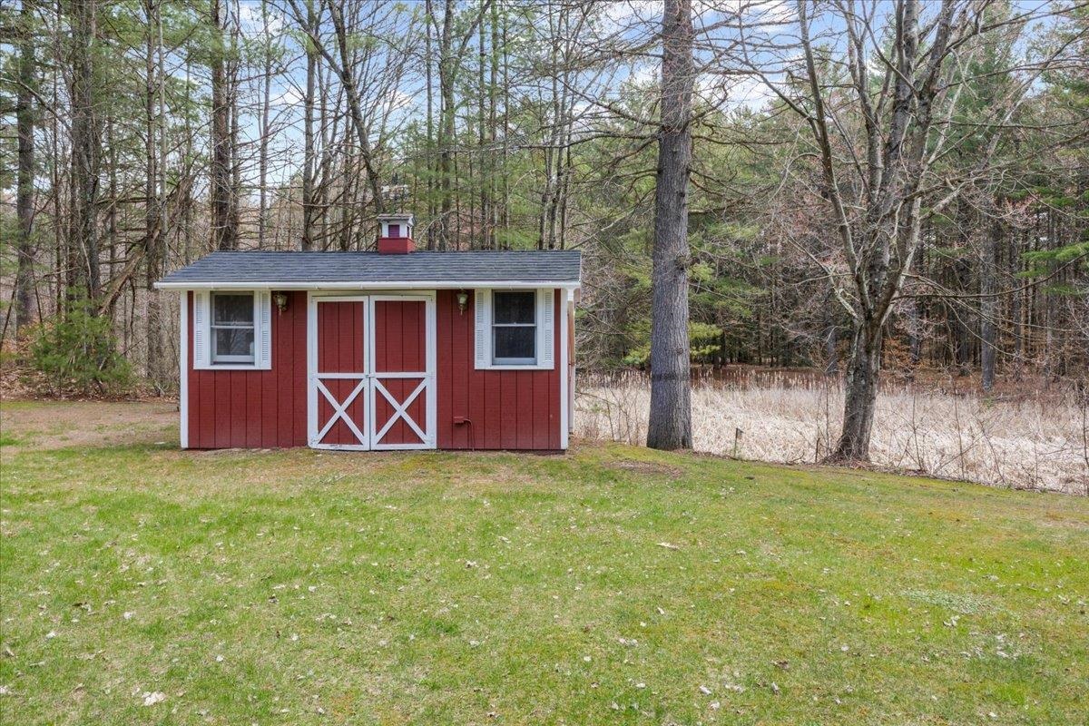 97 Beaver Brook Road Milton, VT 05468 - Photo 6 of 42