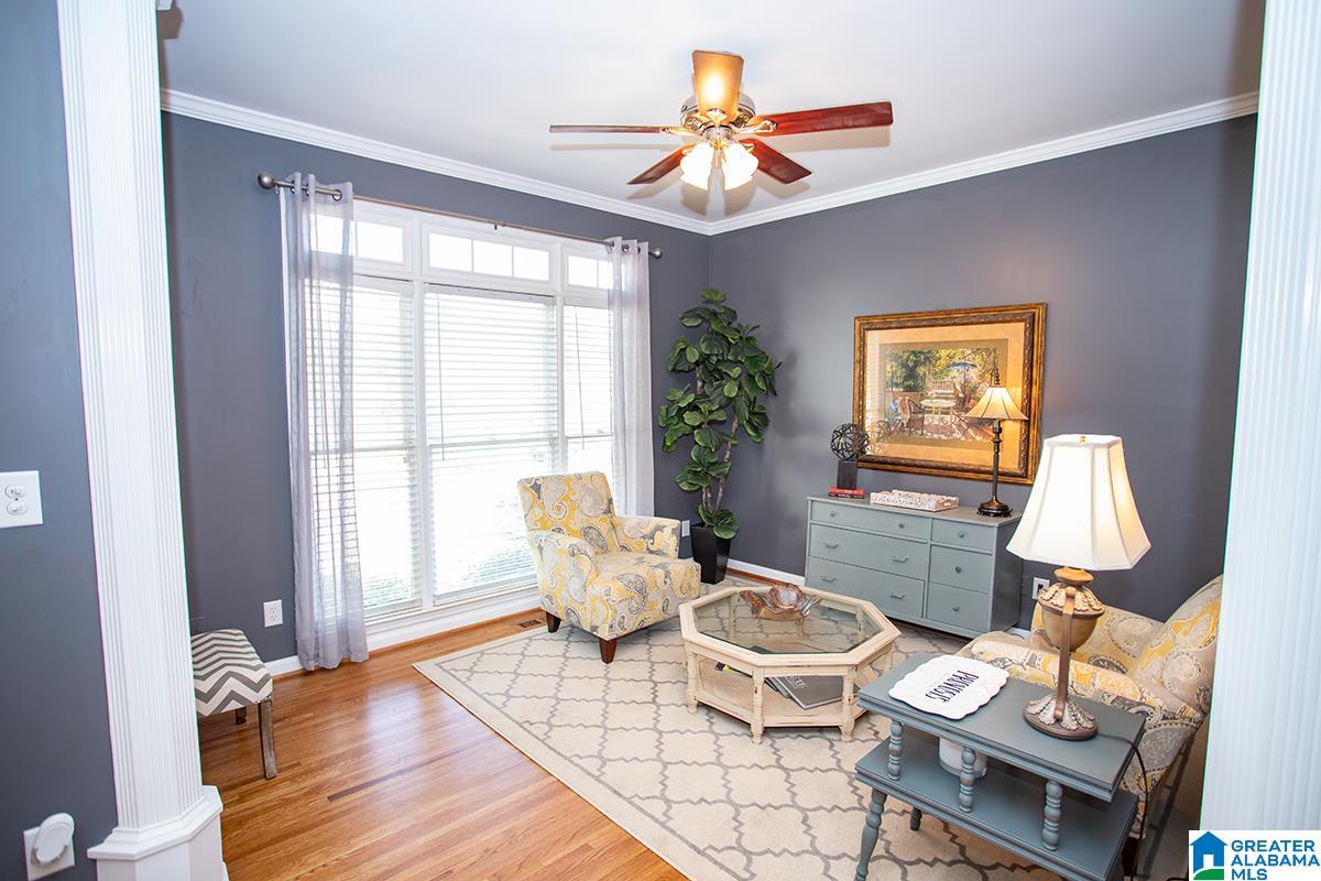 2004 Crosscrest Drive Birmingham, AL 35244 - Photo 4 of 35
