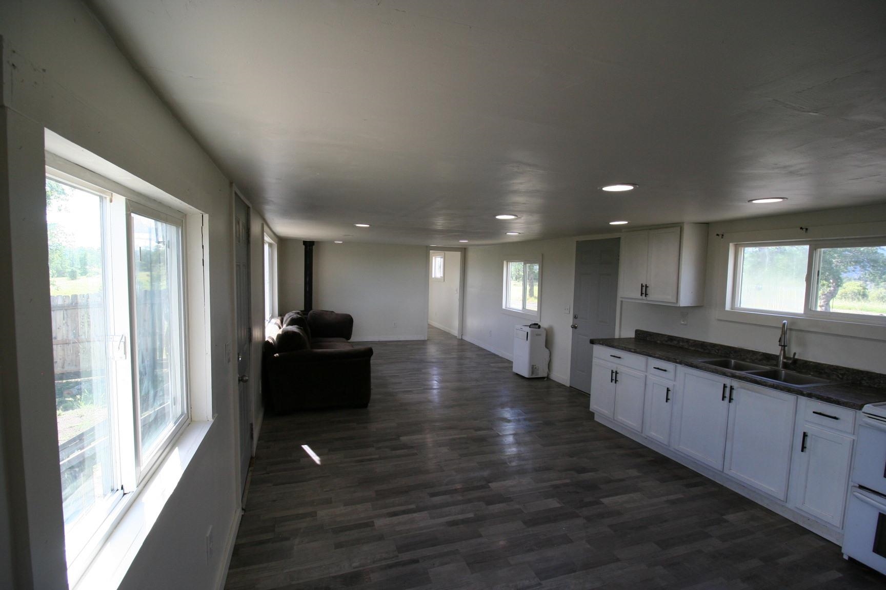 14399 Coal Pit Road Igo, CA 96047 - Photo 5 of 10