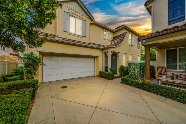 $620,000 | 31889 Red Pine Way, Temecula, CA 92592