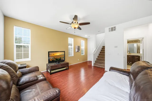 $620,000 | 31889 Red Pine Way, Temecula, CA 92592