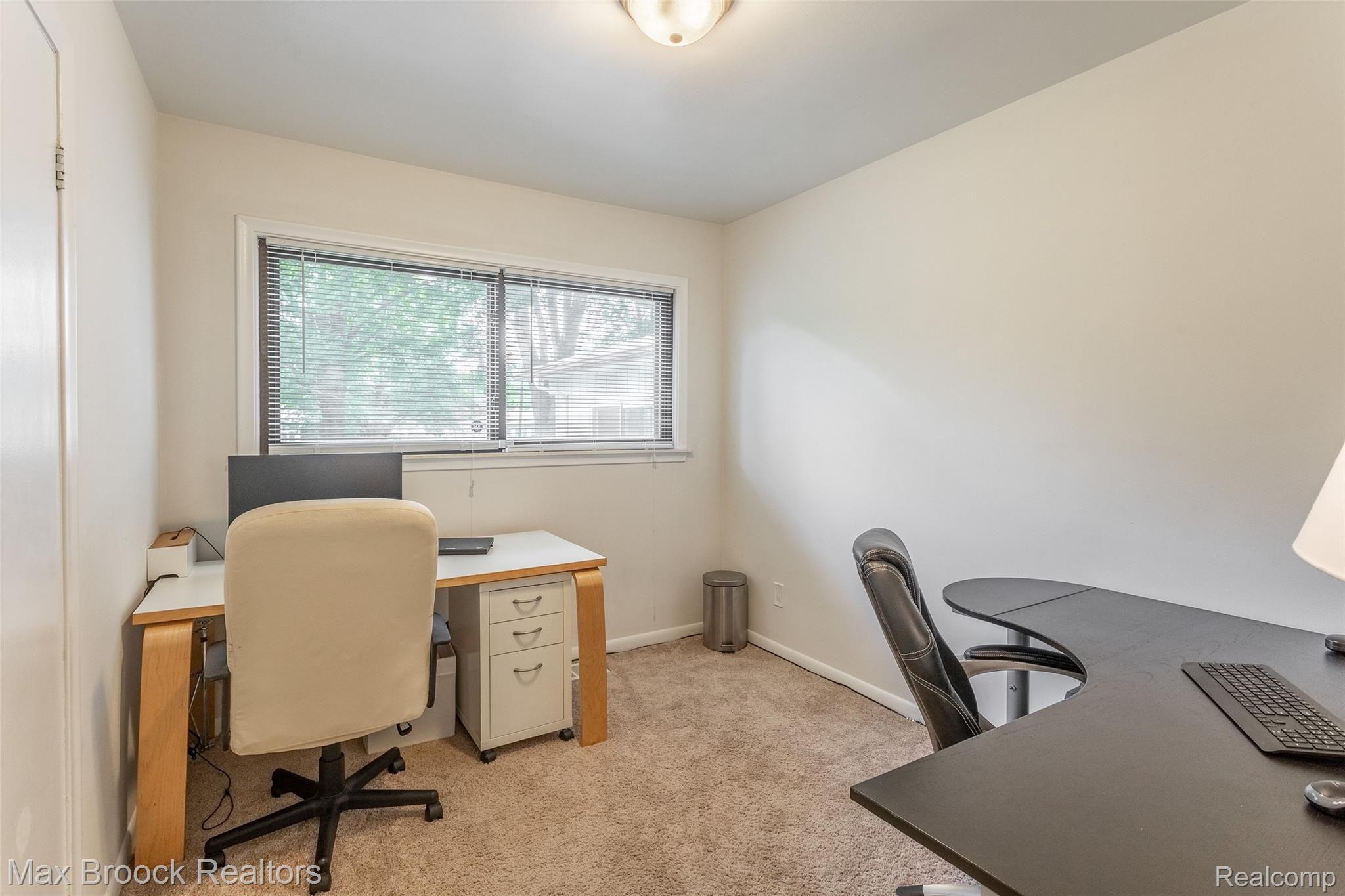 5349 Martin Road Warren, MI 48092 - Photo 18 of 24 244A4766-HDR.jpg