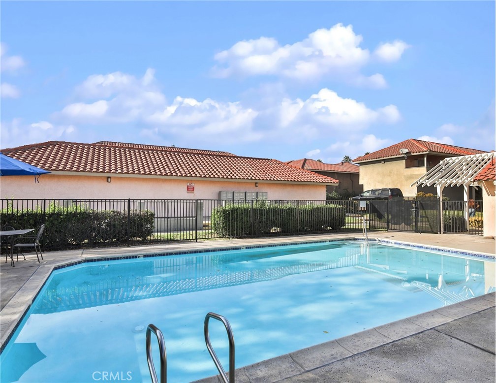 1531 West Rialto Avenue Fontana, CA 92335 - Photo 8 of 61