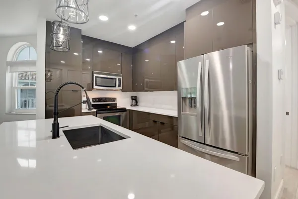 $3,500 | 1274 VÃa Panzani, Boynton Beach, FL 33426