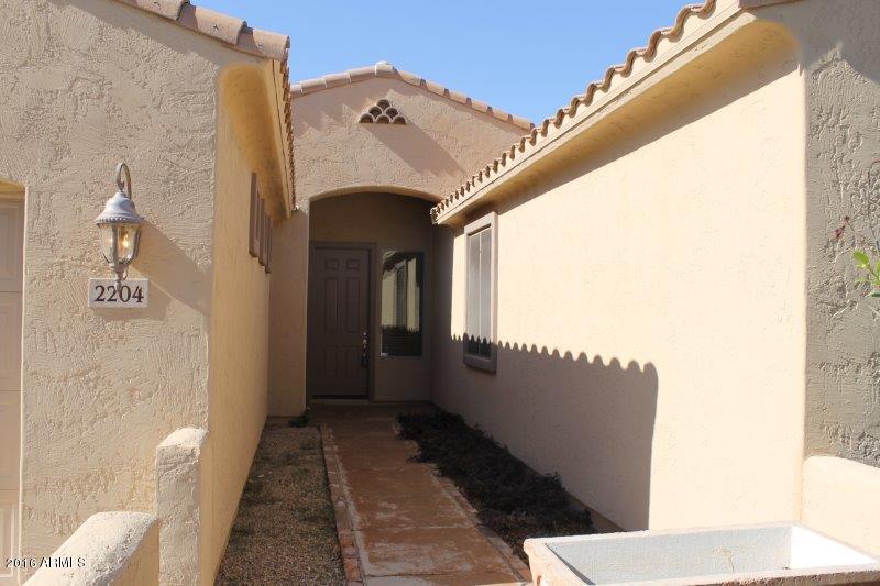 2204 West Harwell Rd. Phoenix, AZ 85041 - Photo 5 of 42 IMG_1015