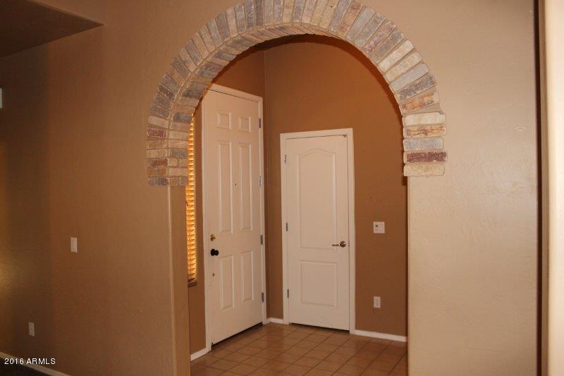 2204 West Harwell Rd. Phoenix, AZ 85041 - Photo 8 of 42 IMG_1018